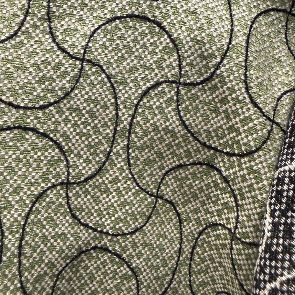 Dual-sided Women's Jacket - Picture 7 of 8